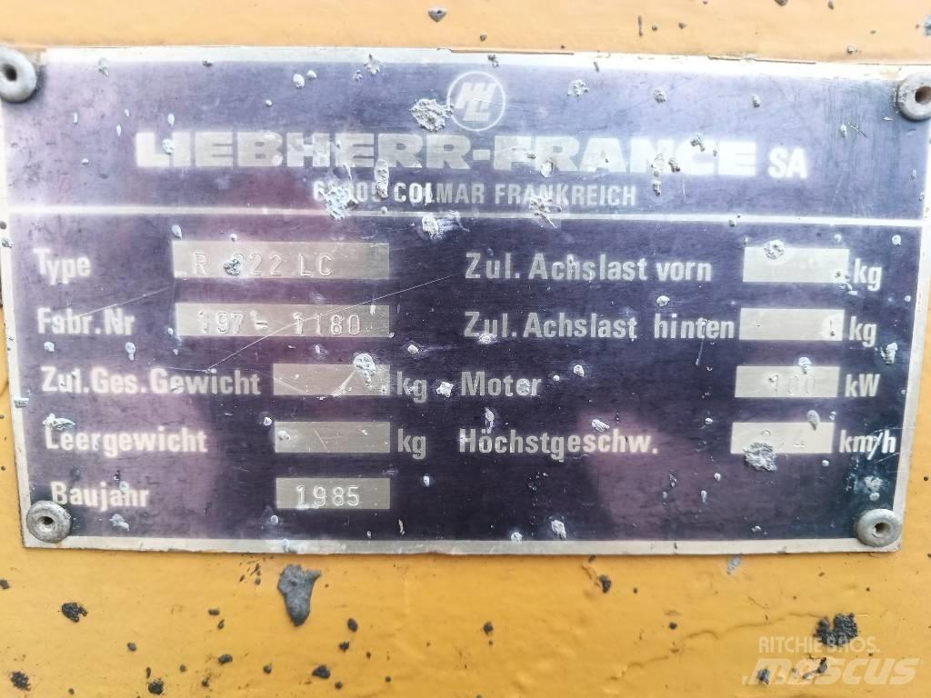 Liebherr R 922 L Roomikekskavaatorid