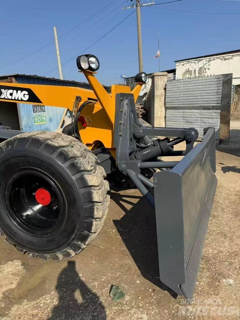 XCMG GR 2153 Greiderid