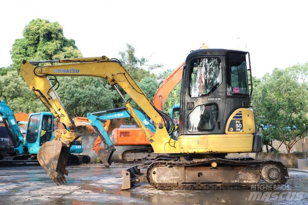 Komatsu PC 50 MR Roomikekskavaatorid