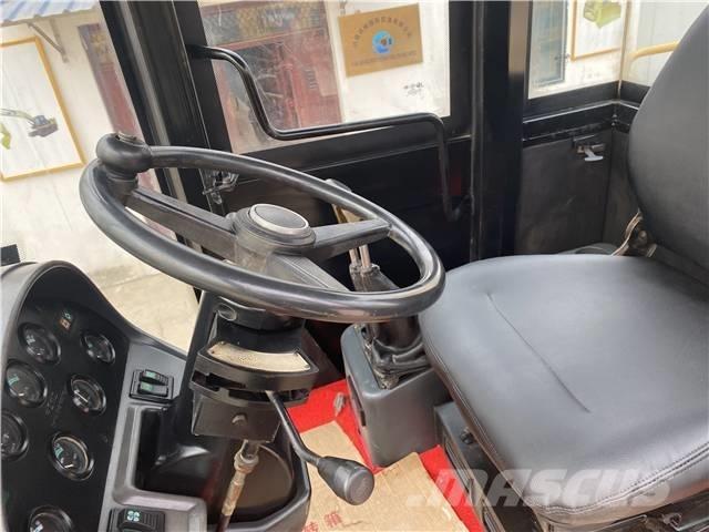 CAT 966H Rataslaadurid