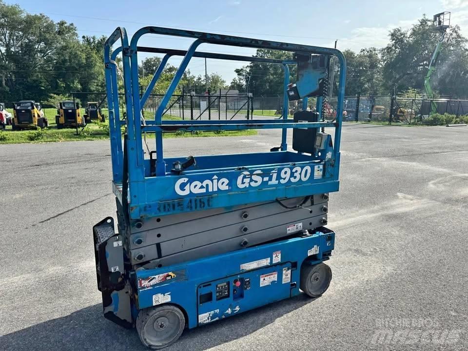 Genie GS 1930 Käärtõstukid