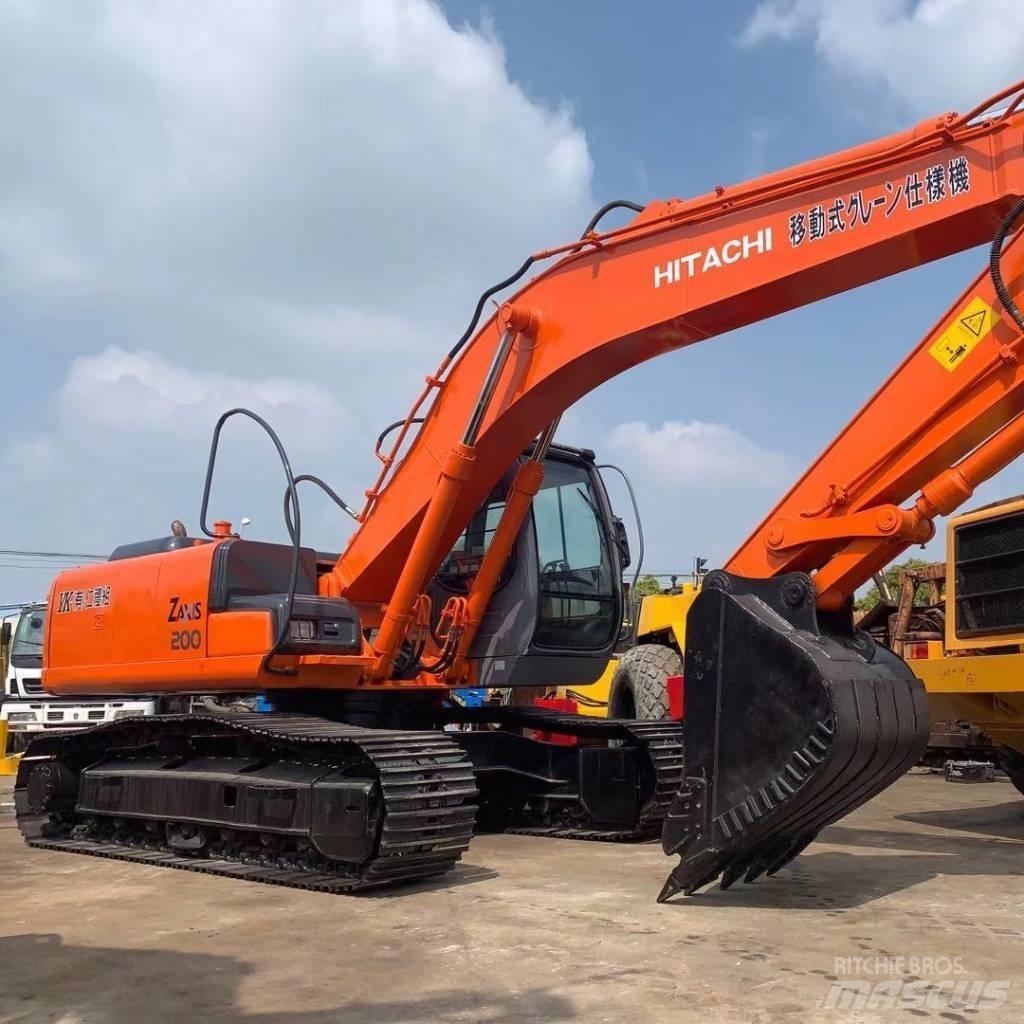 Hitachi zx200 Roomikekskavaatorid
