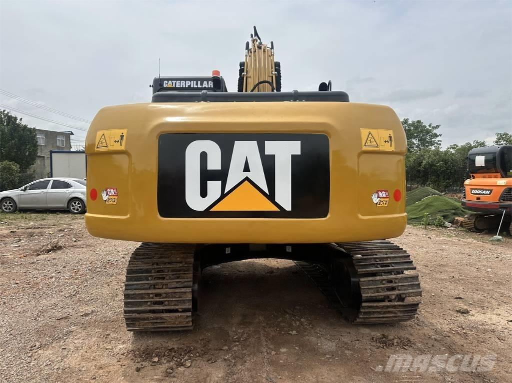 CAT 320 D Roomikekskavaatorid
