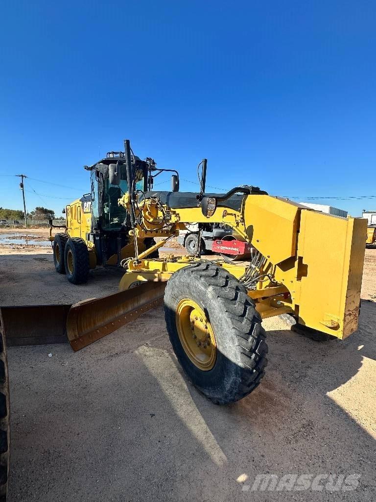 CAT 12 M 2 Greiderid