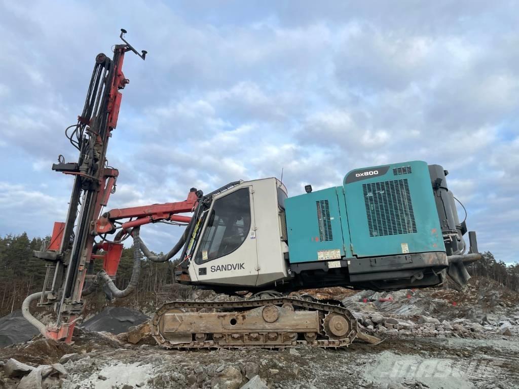 Sandvik Ranger DX800 Vertikaalsed puurmasinad