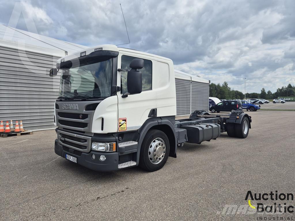 Scania P 450 Raamautod