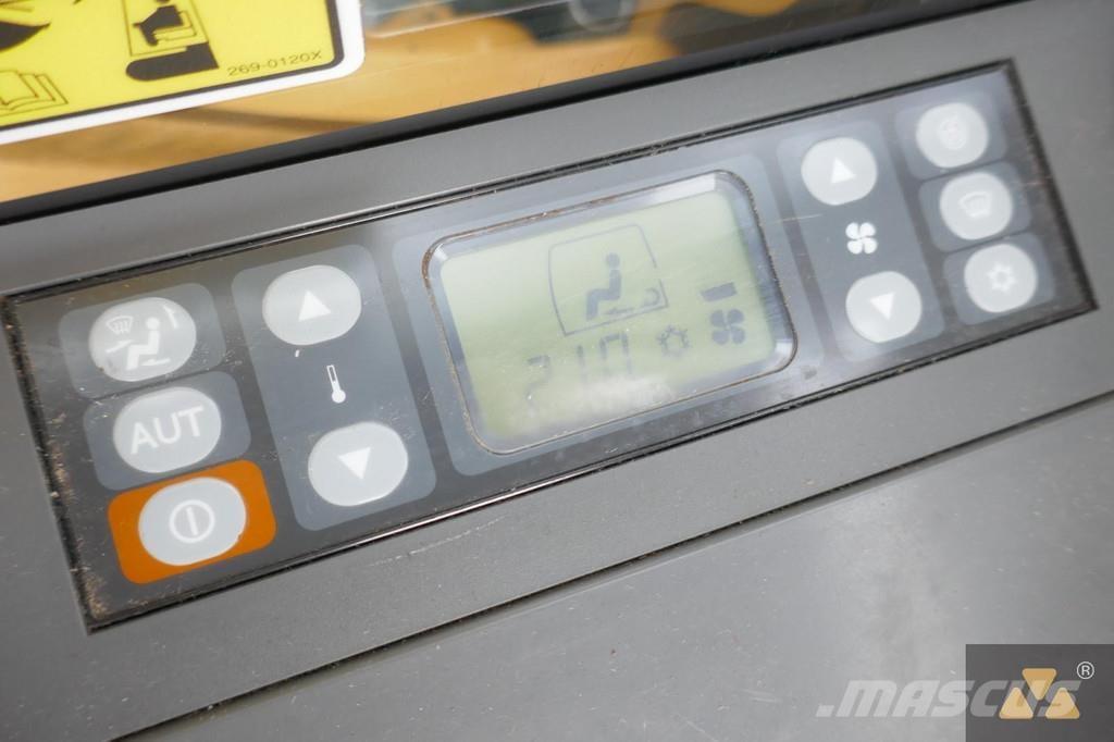 CAT 320EL Roomikekskavaatorid