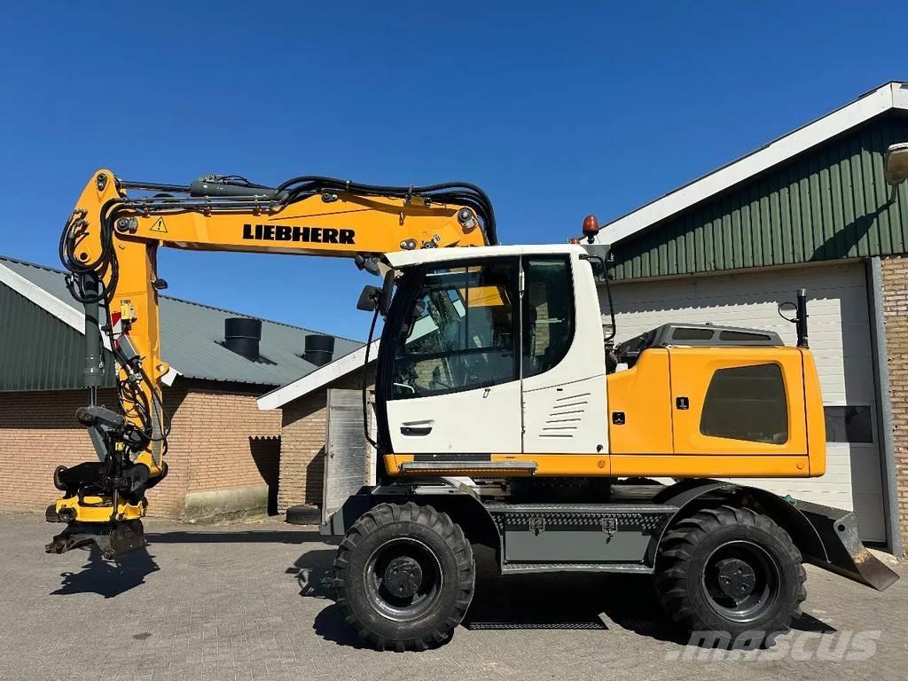 Liebherr A916 Ratasekskavaatorid