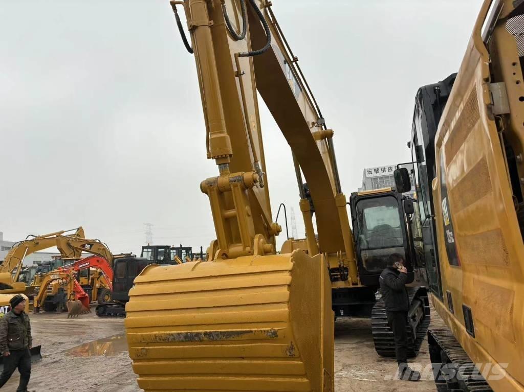 CAT 325 C Roomikekskavaatorid