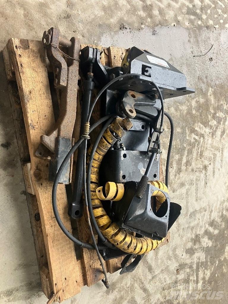 New Holland T 7070 Muud traktoritarvikud