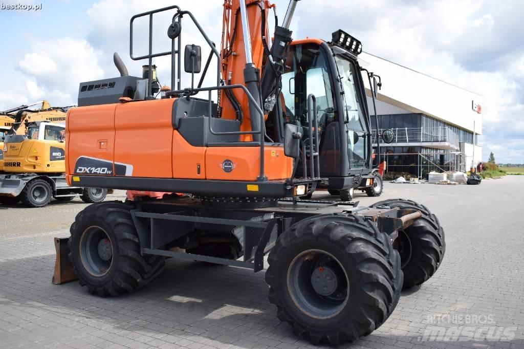 Doosan DX 140 W-5 Ratasekskavaatorid