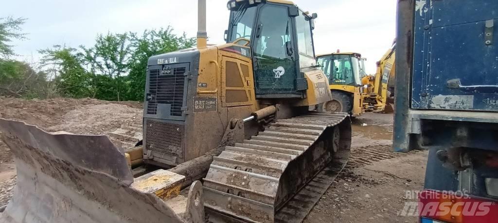 CAT D 6 K LGP Buldooserid