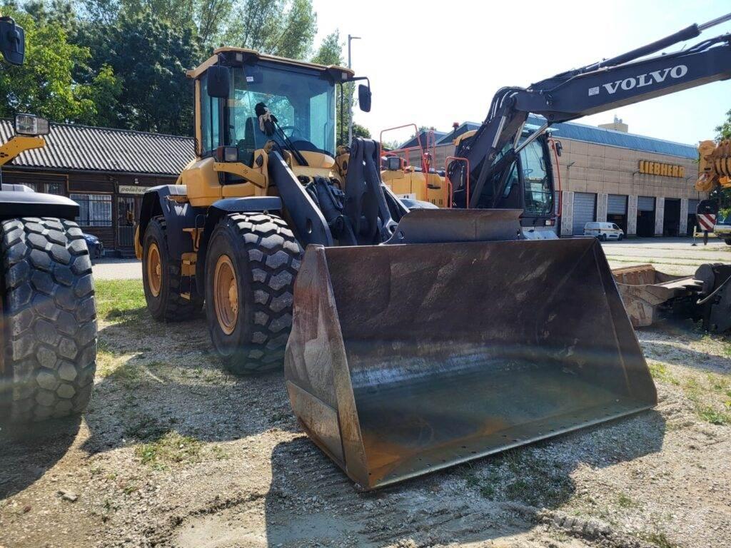 Volvo L70G Rataslaadurid