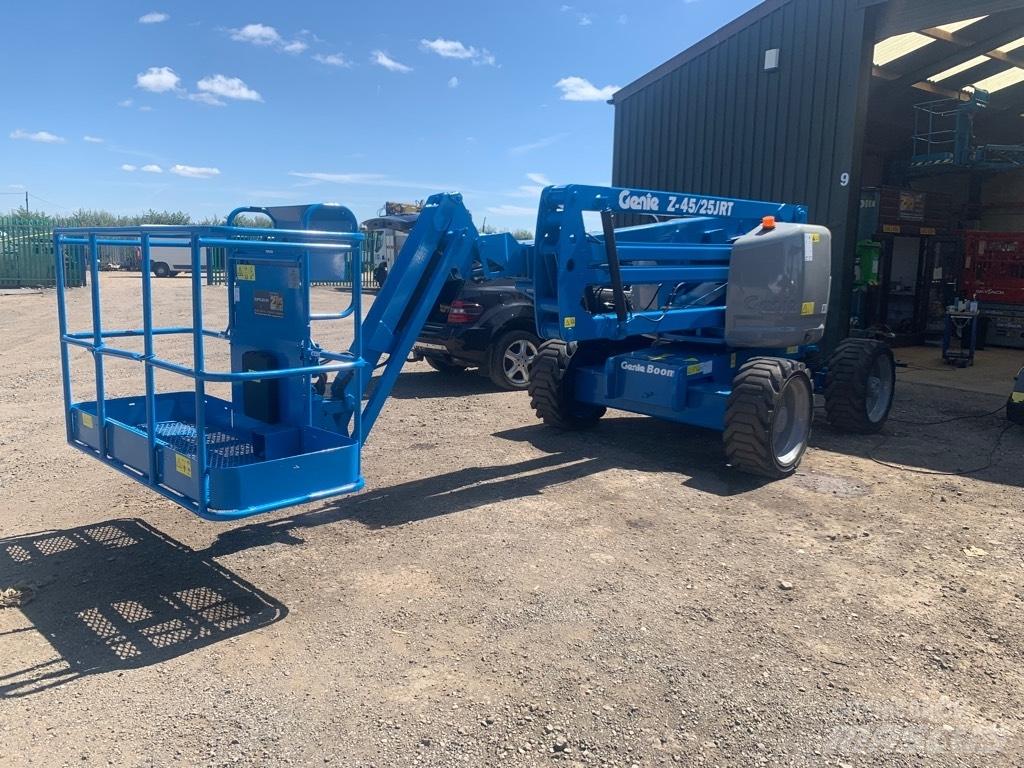 Genie Z 45/25 J RT Iseliikuvad poomtõstukid