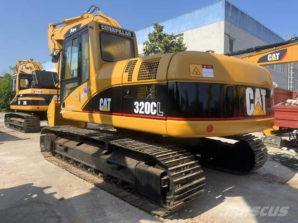 CAT 320 C L Roomikekskavaatorid