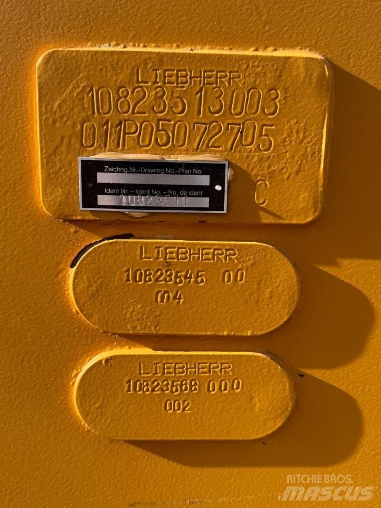 Liebherr R 936 LC Nooled ja varred