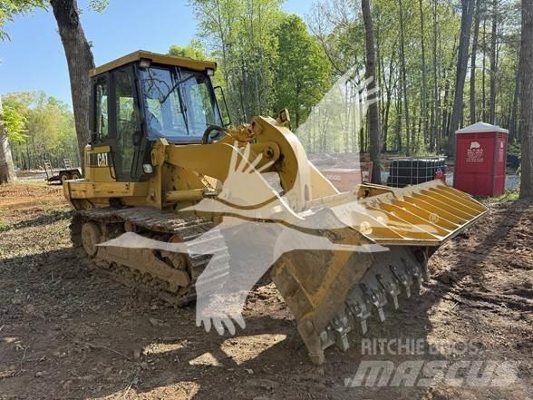 CAT 953C Roomiklaadurid