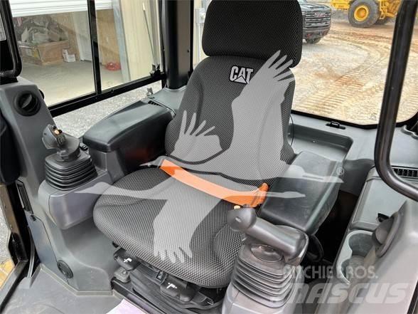 CAT D3 LGP Buldooserid