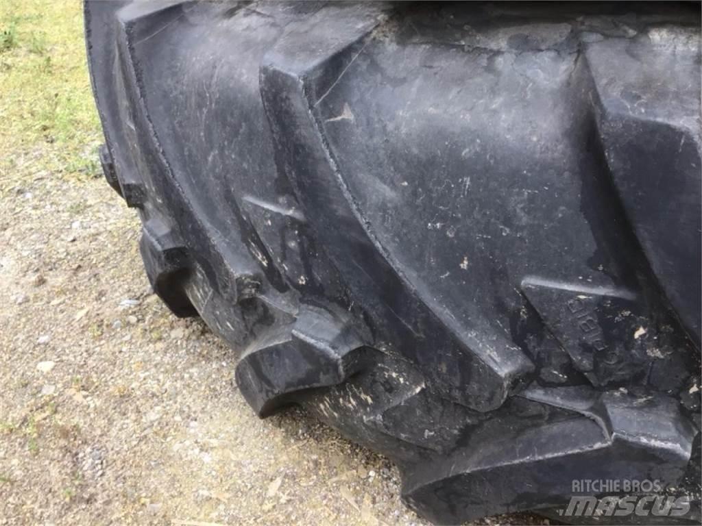 Michelin 420/85R34 Rehvid, rattad ja veljed