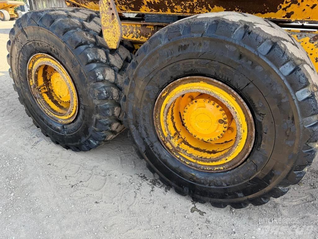 Volvo A 30 G Liigendraamiga pinnaseveokid