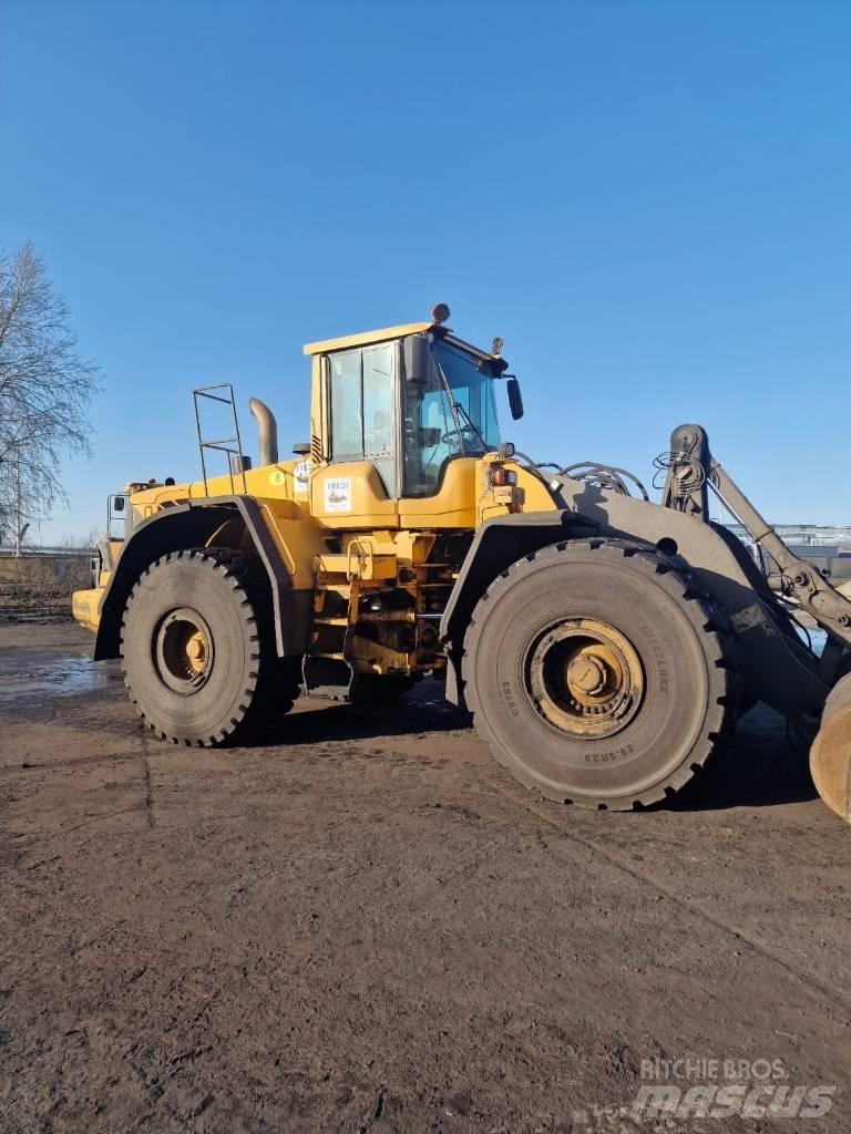 Volvo L 220 F Rataslaadurid
