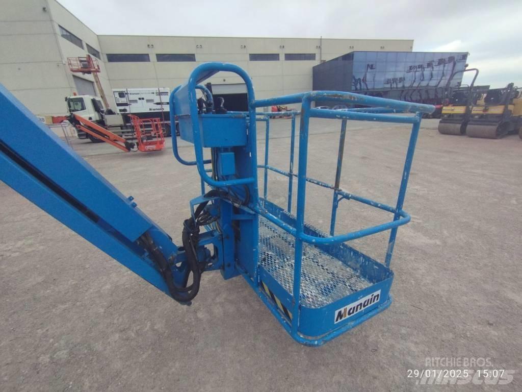 Genie Z 45/25 Iseliikuvad poomtõstukid