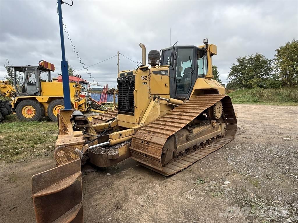 CAT D6N LGP Buldooserid
