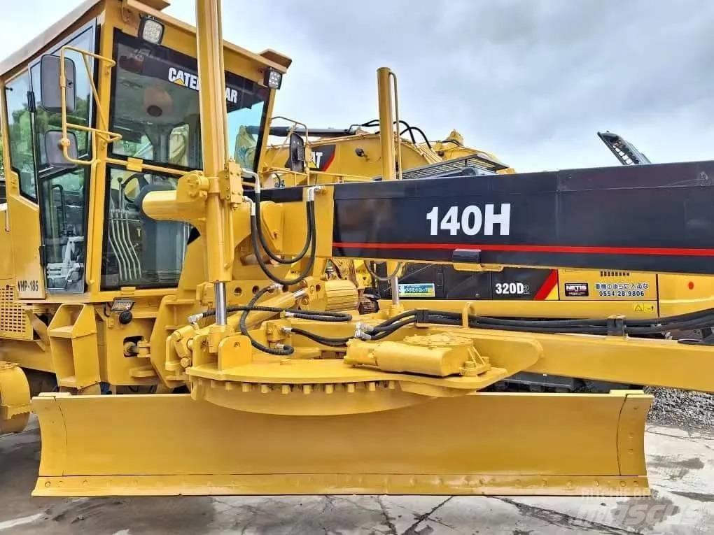 CAT 140H Greiderid