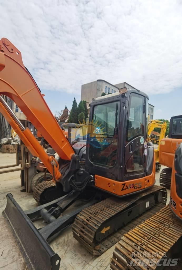 Hitachi ZX 65 Miniekskavaatorid < 7 t