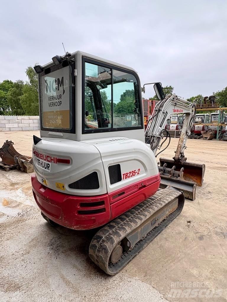 Takeuchi TB 235 Miniekskavaatorid < 7 t