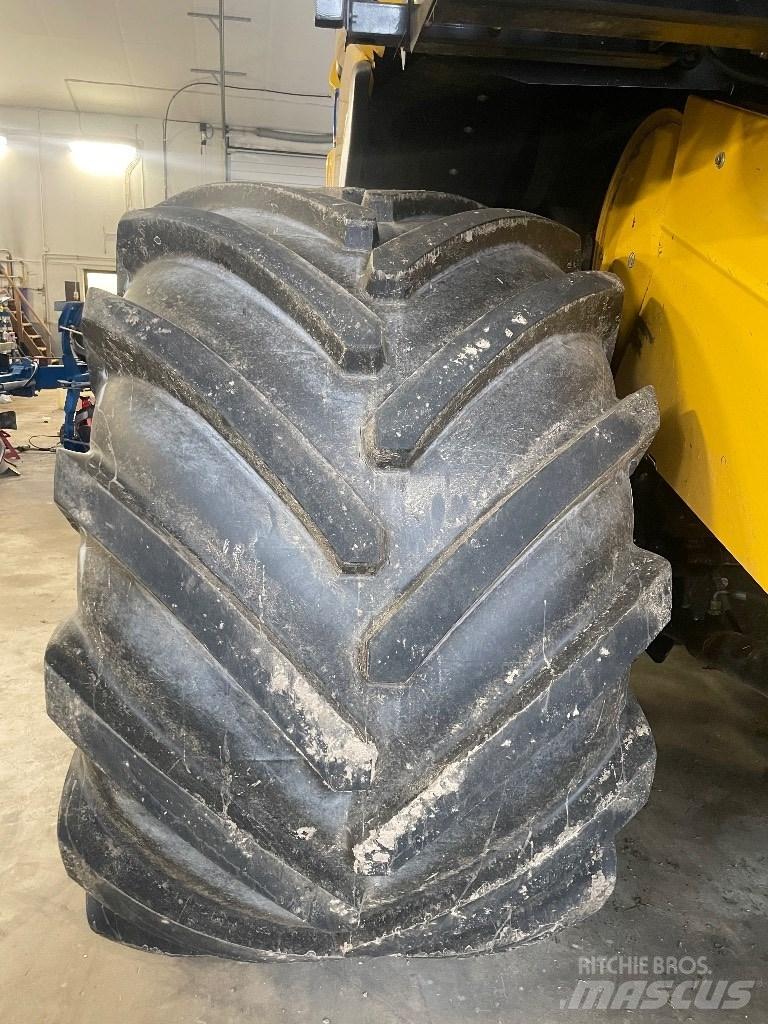 New Holland CX7.80 Teraviljakombainid