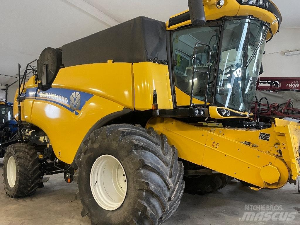 New Holland CX7.80 Teraviljakombainid