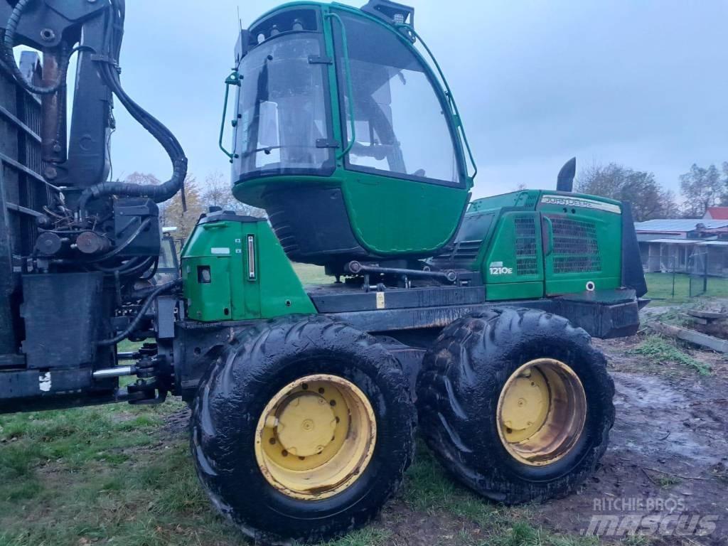 John Deere 1210 E Forwarderid