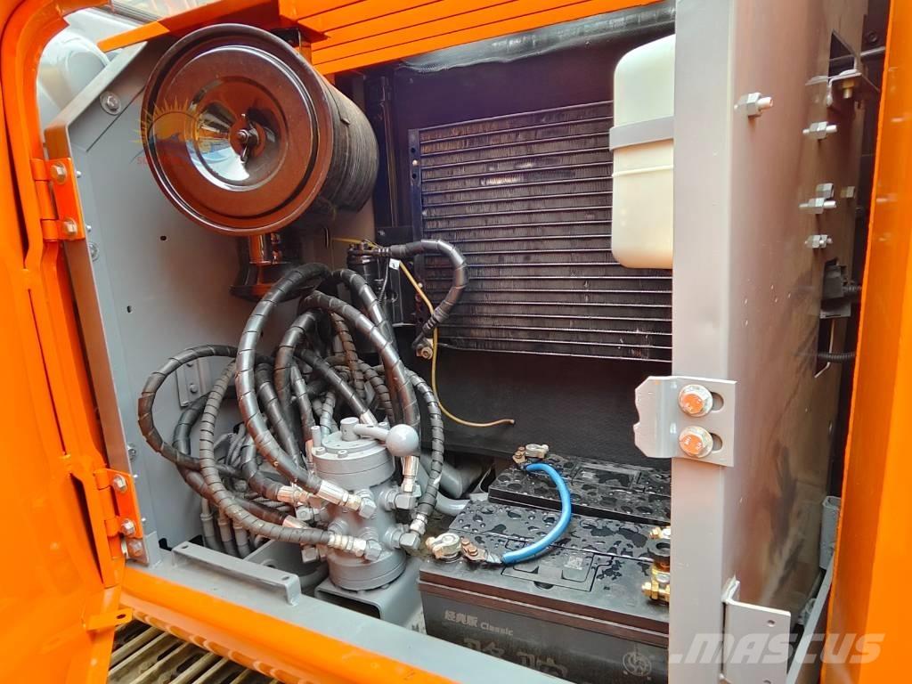 Hitachi EX 120 Roomikekskavaatorid