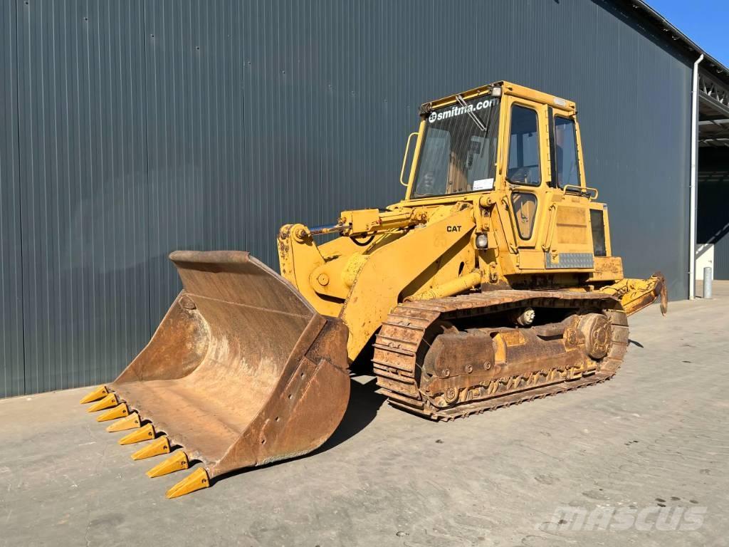 CAT 953 - Ripper Roomiklaadurid