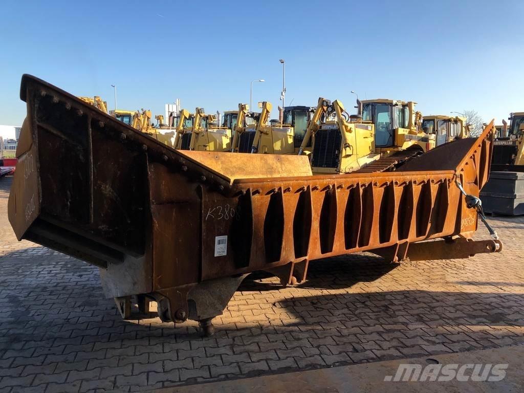 CAT D9U Blade Sahaterad