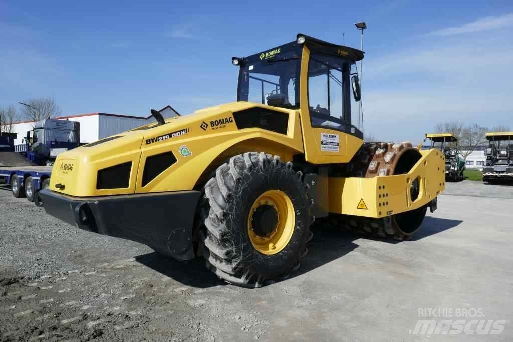 Bomag BW 219 PDH-5 Pinnasetihendajad