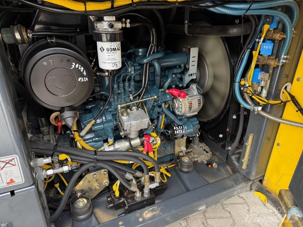 Bomag BW 154 ACP-4 Kombineeritud rullid