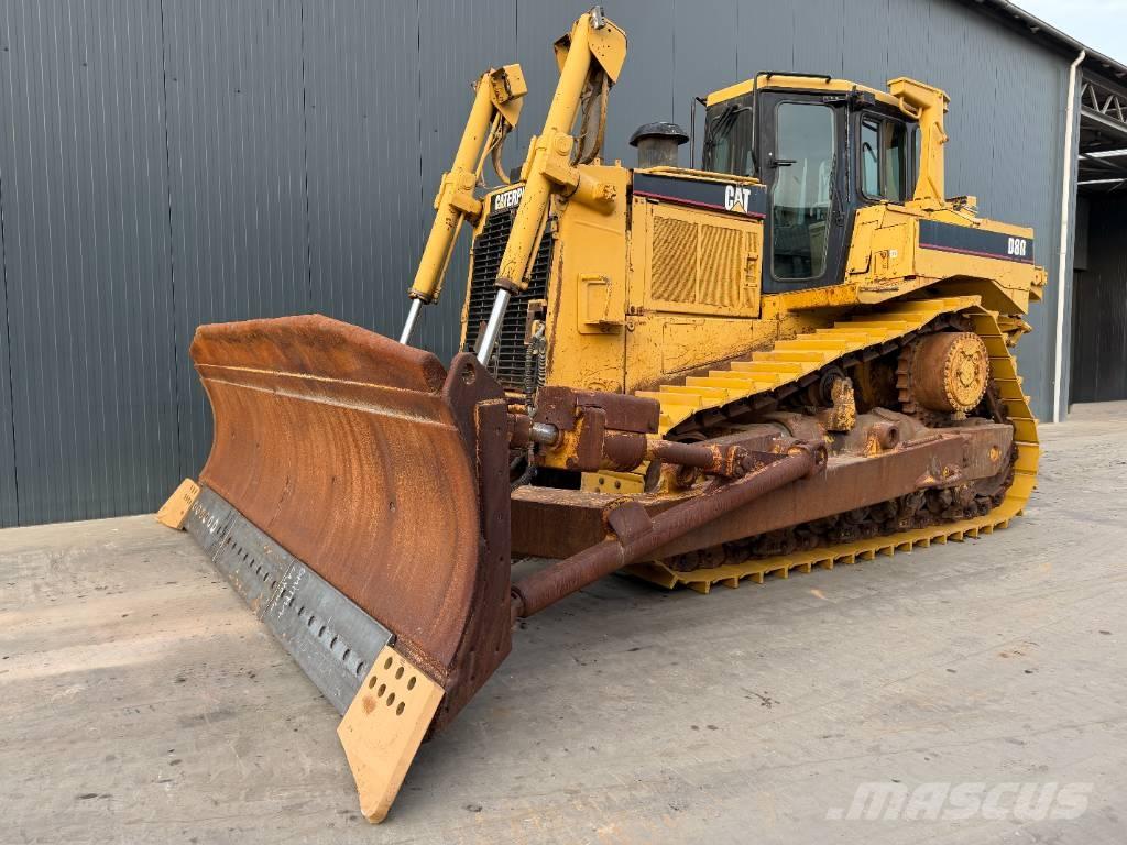 CAT D8R SERIES II Buldooserid