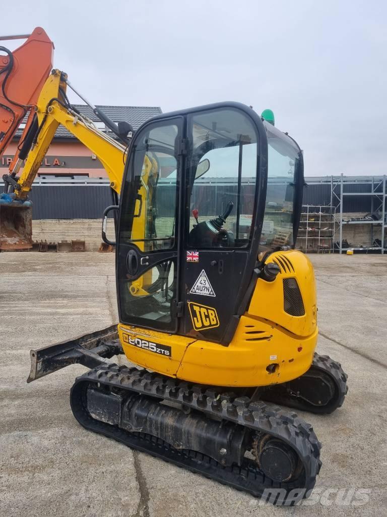JCB 8025 Miniekskavaatorid < 7 t
