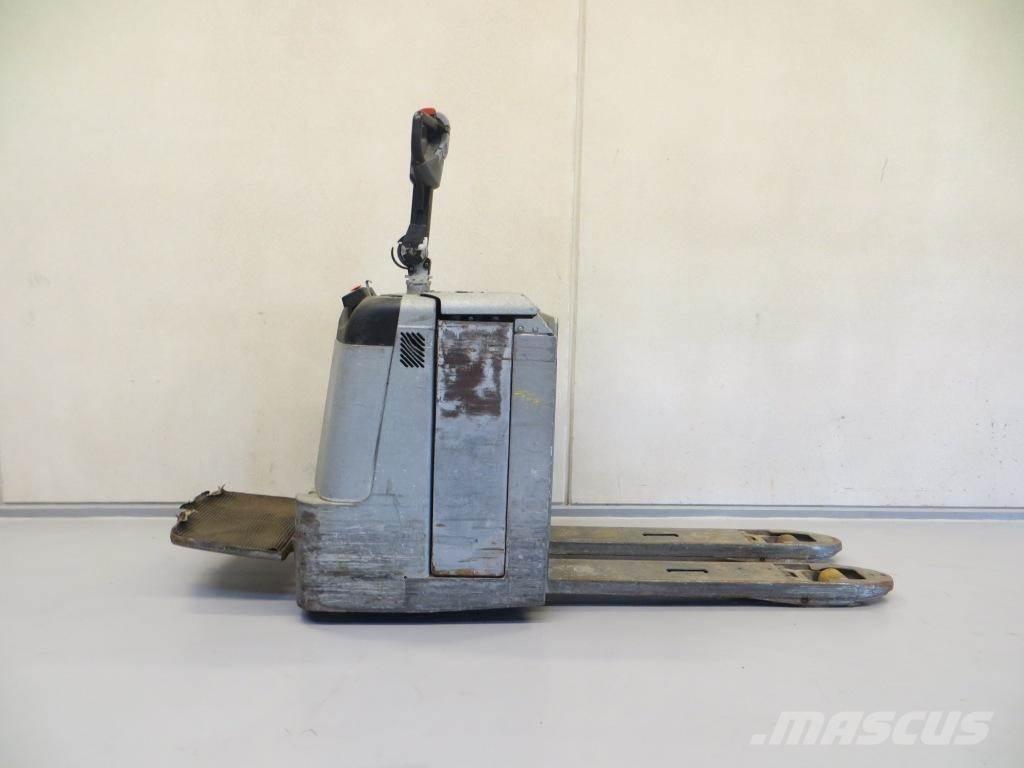 BT LPE240/8 Platvormiga alusesiirdaja