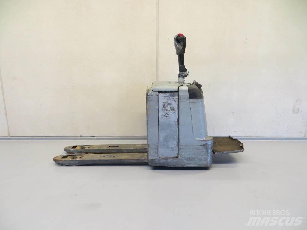 BT LPE240/8 Platvormiga alusesiirdaja