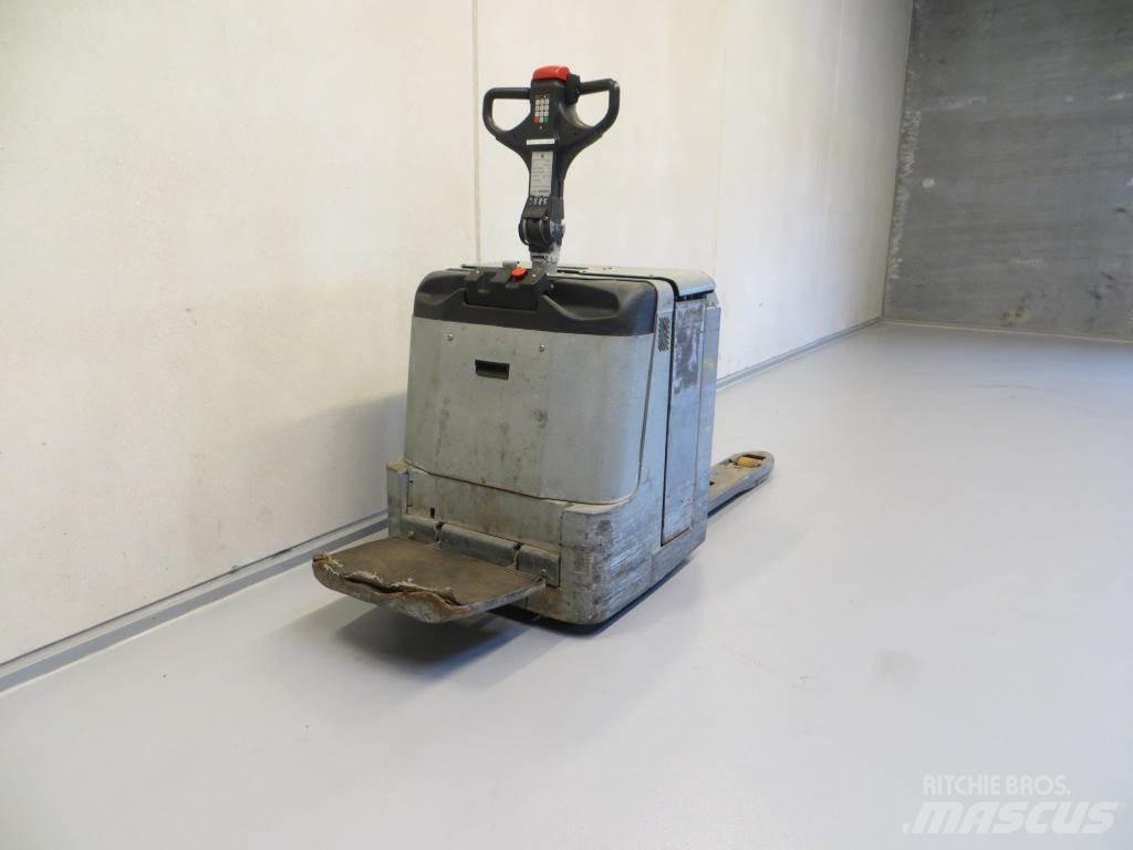 BT LPE240/8 Platvormiga alusesiirdaja