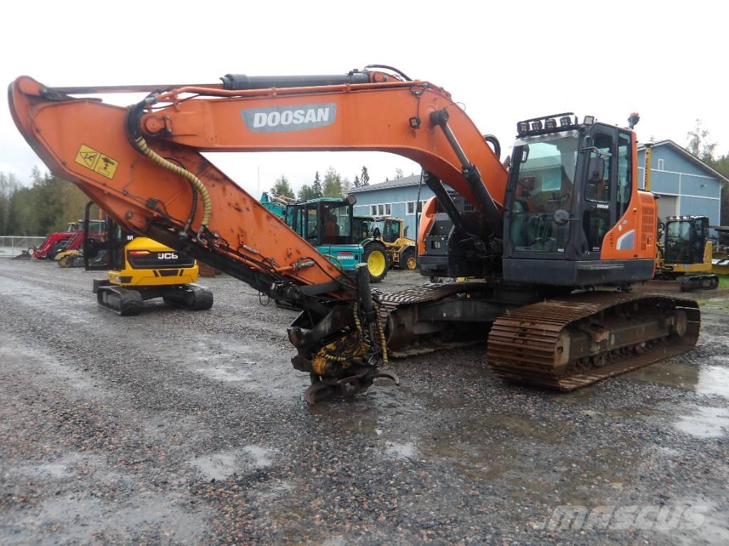Doosan DX 235 LCR-5 Roomikekskavaatorid