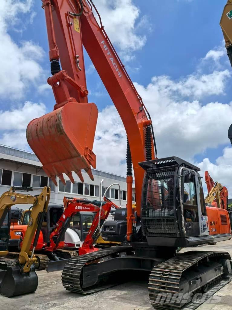 Hitachi ZX 250-3 G Väikeekskavaatorid 7t-12t