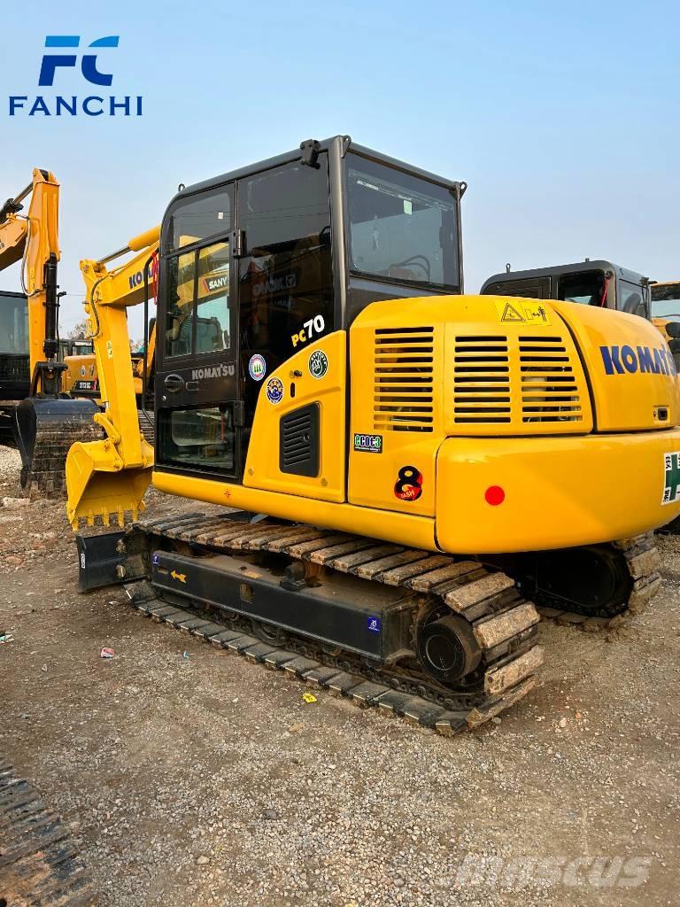 Komatsu PC 700 LC-8 Roomikekskavaatorid