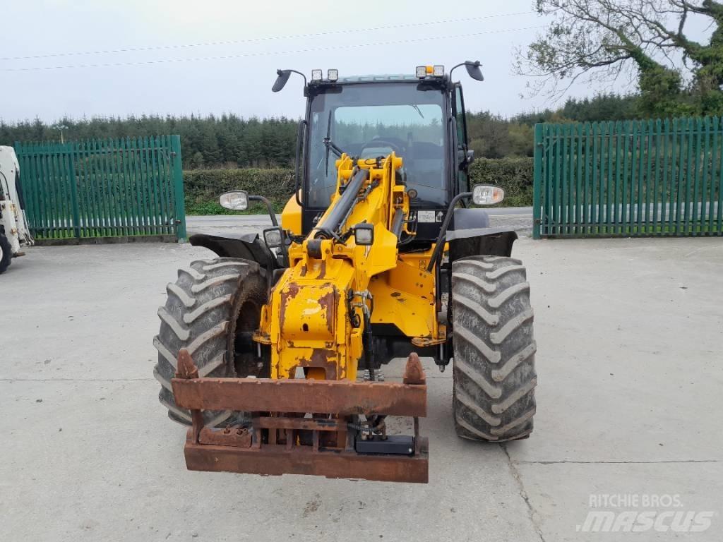 JCB TM 320 S Põllumajanduslikud teleskoopkäitlejad