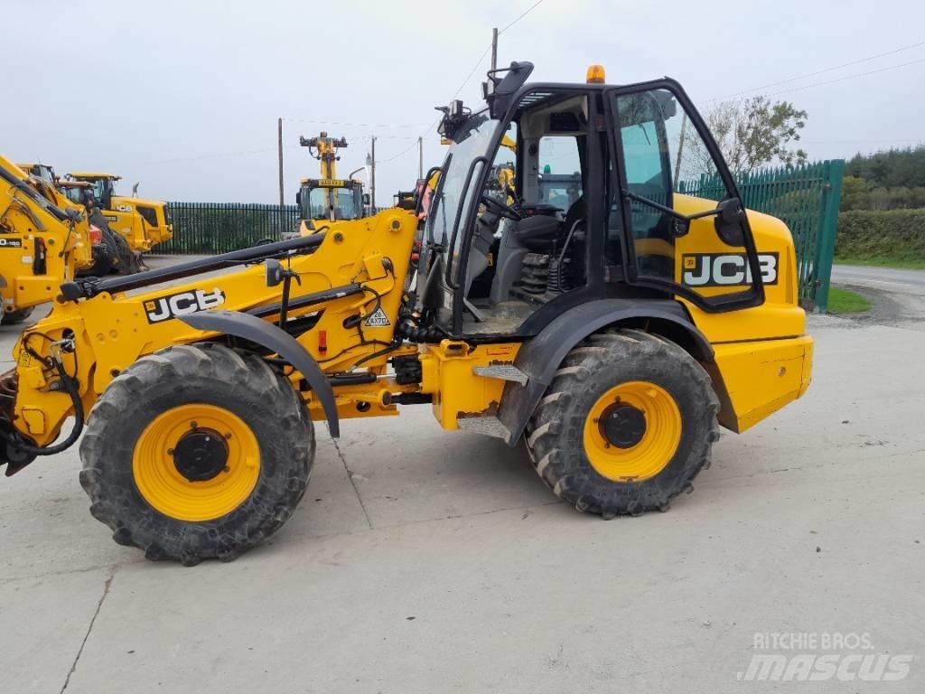 JCB TM 320 S Põllumajanduslikud teleskoopkäitlejad