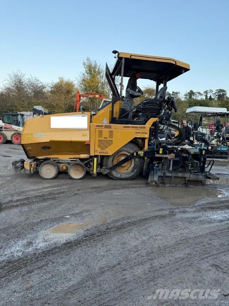 CAT AP 500 F Asfaldilaoturid
