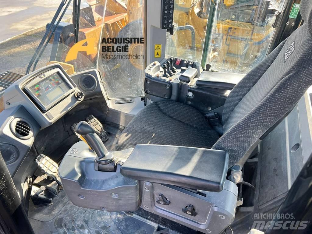 CAT 966 M Rataslaadurid